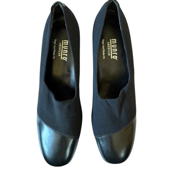 Vintage Munro American 8.5 Slip On Pumps Mid Heel Black Fabric+ Leather, Cap Toe - Picture 10 of 10